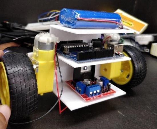 Assembled-DIY-Self-Balancing-Robot-using-Arduino.jpg