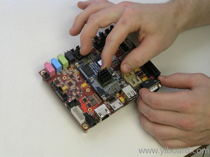 imx6rex-getting-started-heatsink2-680px.jpg