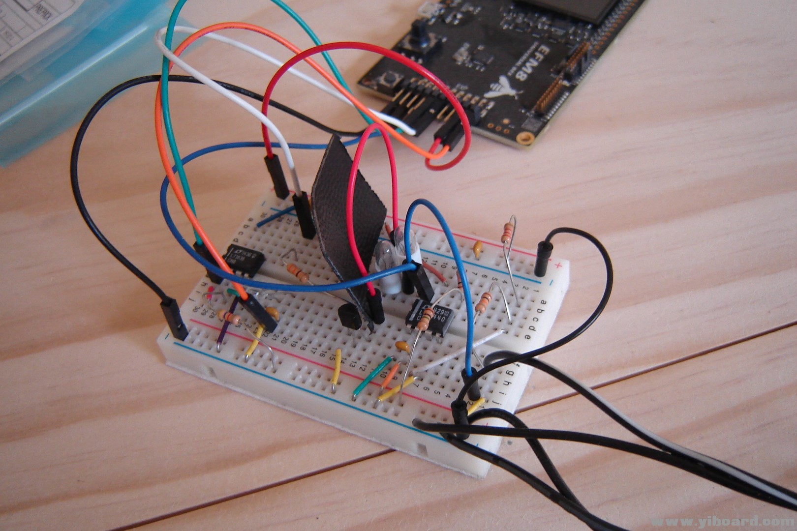 breadboard_photo.jpg