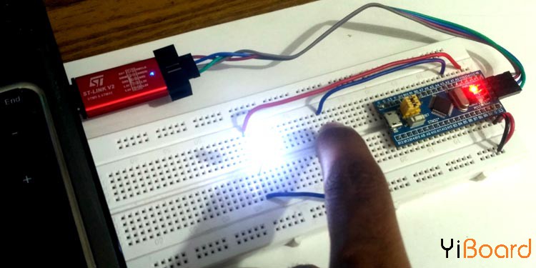 Testing-Keil-Programmed-STM32-Board.jpg