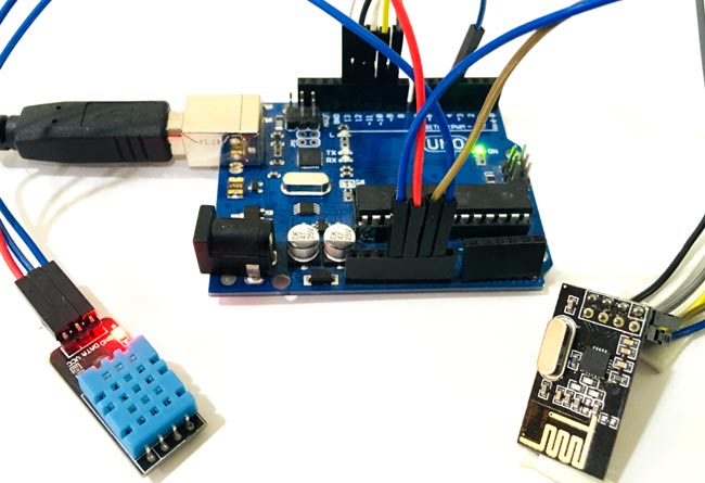 Circuit-Hardware-for-Interfacing-nRF24L01-with-Arduino-for-BLE-Communication.jpg