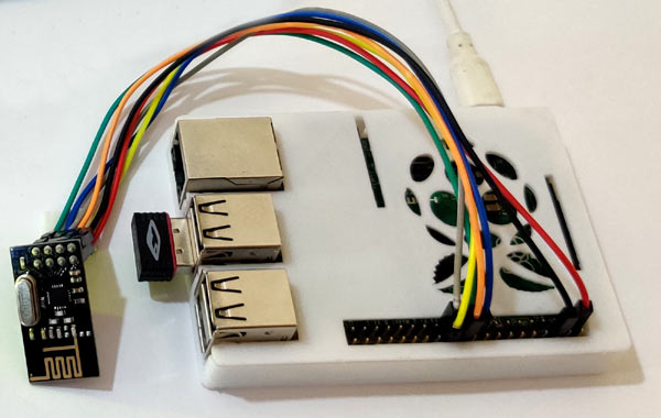 Circuit-Hardware-for-Interfacing-nRF24L01-with-Raspberry-Pi.jpg