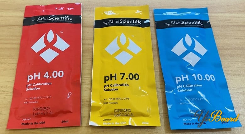 calibration-solutions-pH-4-pH-7-pH-10.jpg